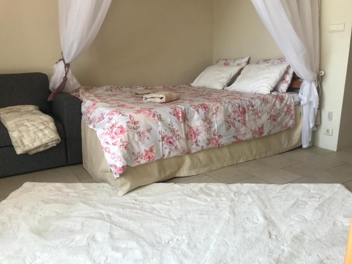 Cozy Oldtown Studio With Magnific City View Талин Екстериор снимка
